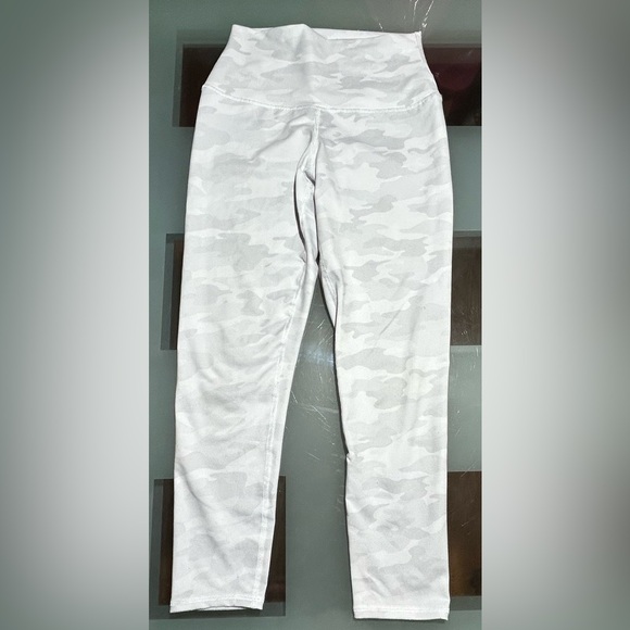 Evolution and Creation high rise ankle camp leggings. Size Medium - Picture 1 of 5